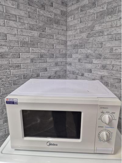 Микроволновая печь Midea MM 720 CPI